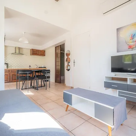 Appartamento Le Cocon Du Sud, Jardin & Terrasse - Proche Sanary Six-Fours-les-Plages