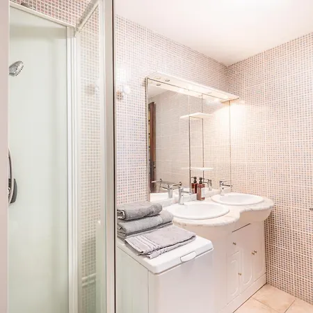 Apartment Le Cocon Du Sud, Jardin & Terrasse - Proche Sanary *